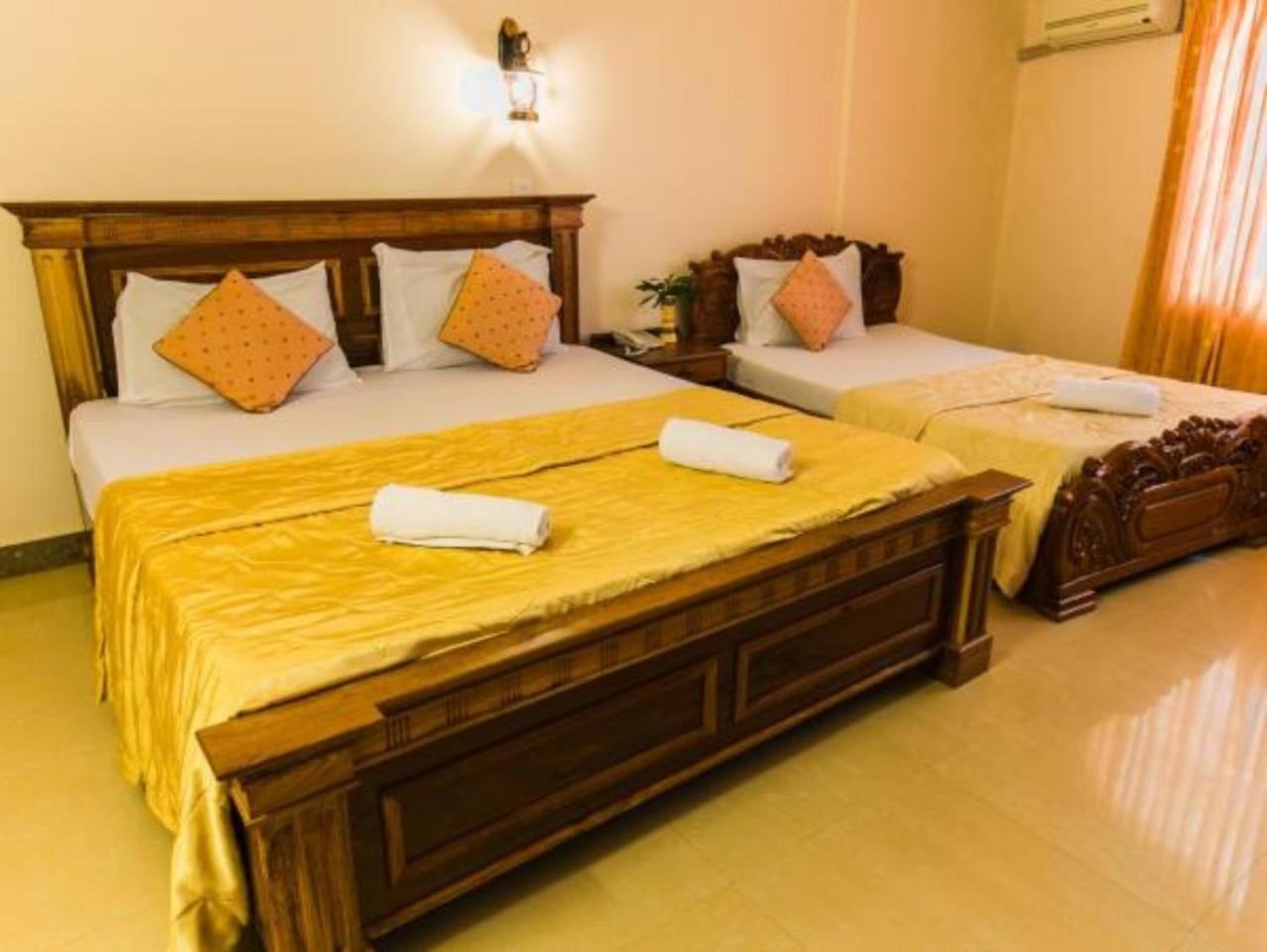 Asia Hotel Battambang Exteriör bild